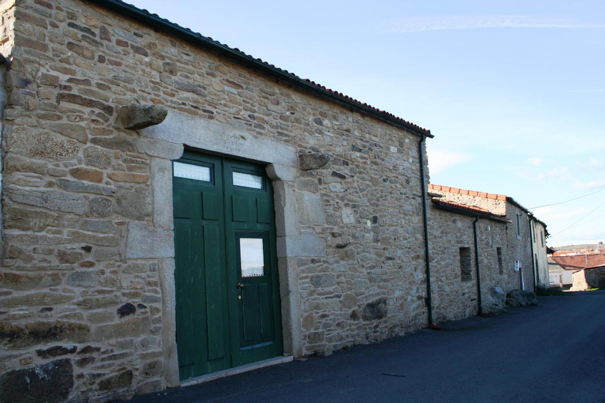 Quinta De La Barandica Guest House Miranda do Douro Exterior photo