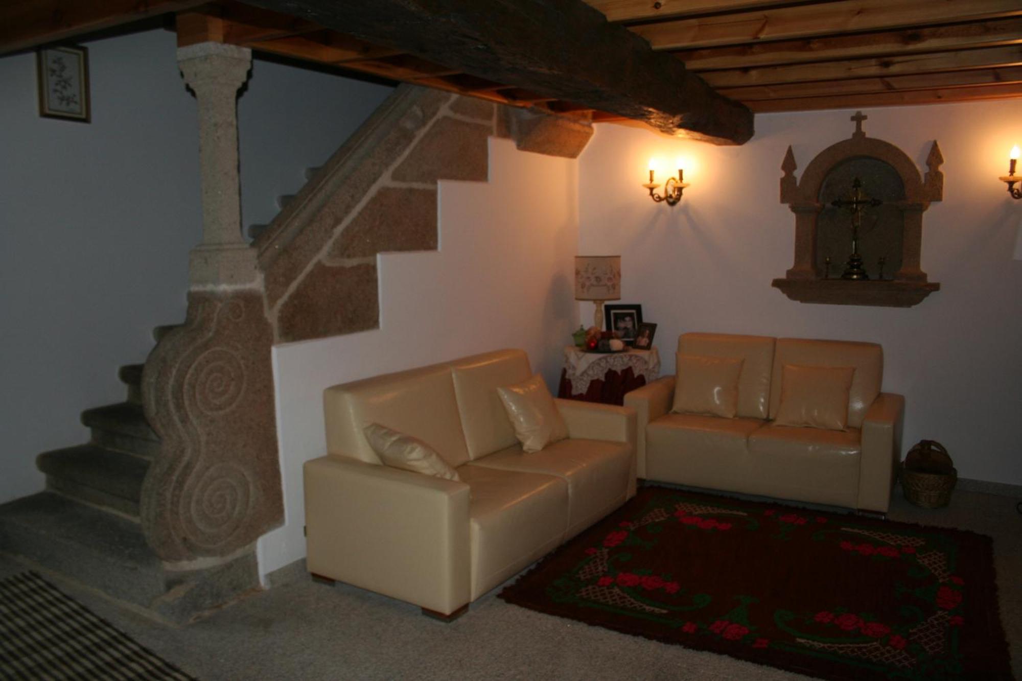 Quinta De La Barandica Guest House Miranda do Douro Exterior photo