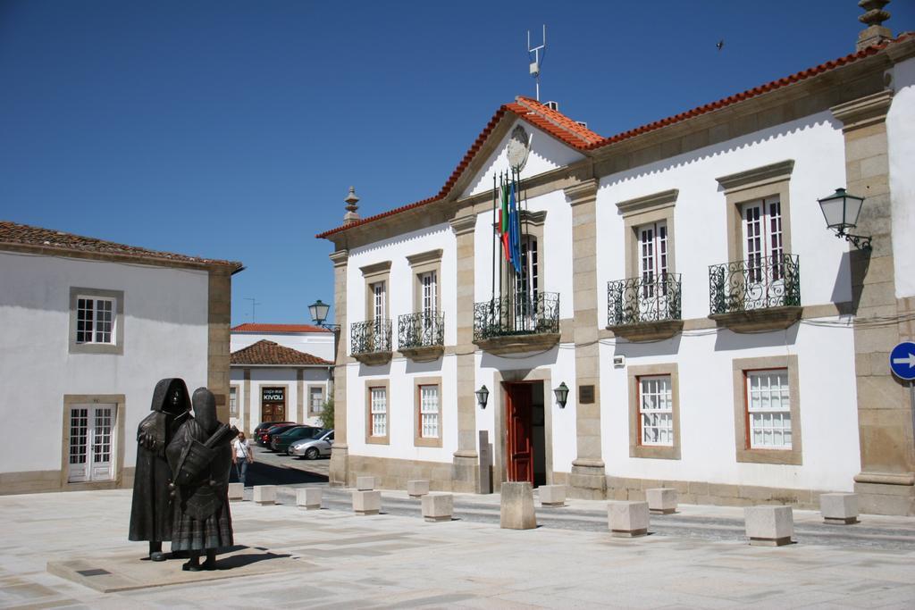 Quinta De La Barandica Guest House Miranda do Douro Exterior photo