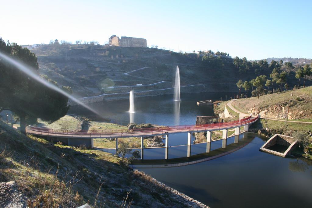 Quinta De La Barandica Guest House Miranda do Douro Exterior photo
