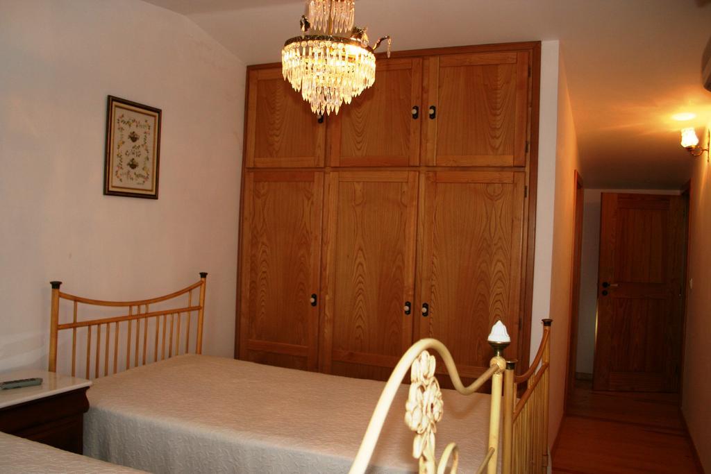 Quinta De La Barandica Guest House Miranda do Douro Exterior photo